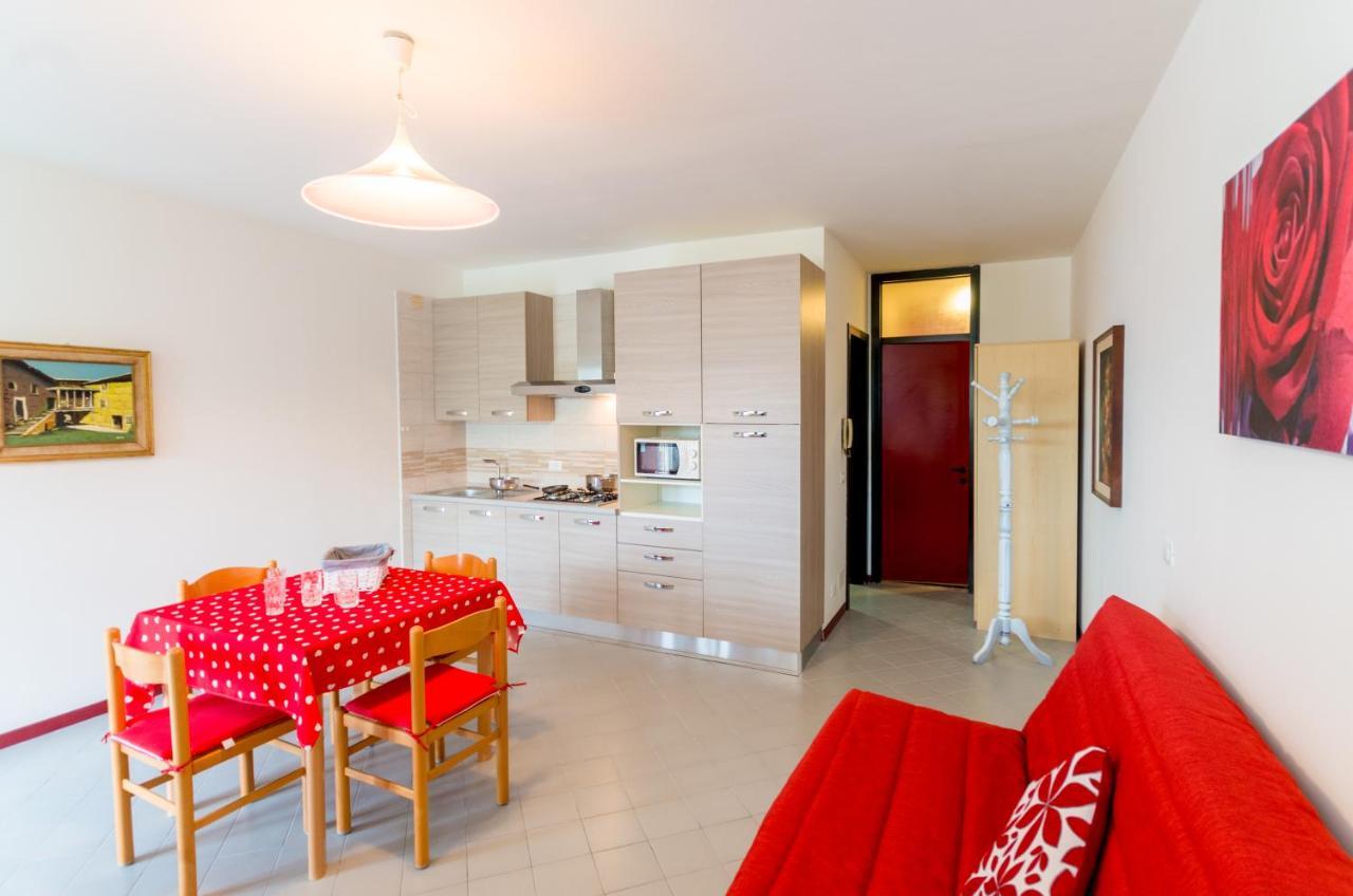 Condominio Clyo 비비오네 외부 사진